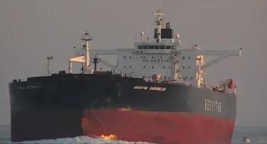 140 bin ton petrol yüklü Türk tankerine dron isabet etti