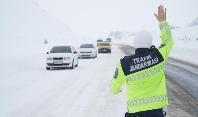 Muş'ta dur ihtarına uymayan sürücüye 215 bin 662 lira ceza