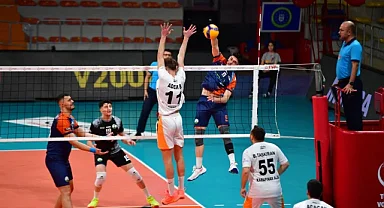 Osmangazi Belediyespor voleybolda şov yaptı