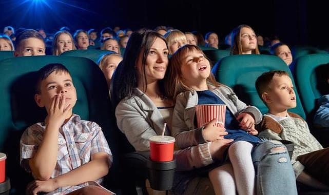 23 Nisan'a özel çocuklara sinema kampanyası