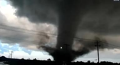 ABD'de hortum: Vance Hava Kuvvetleri üssü de zarar gördü