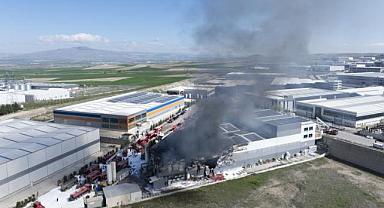 Ankara'da boya fabrikasında yangın