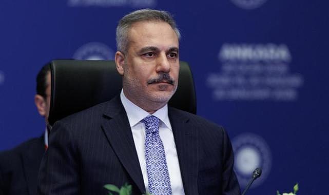 Bakan Fidan, ABD'li ara bulucularla görüştü