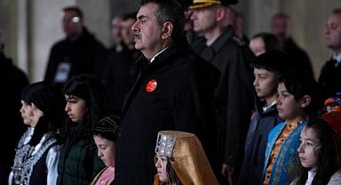 Bakan Tekin’den Anıtkabir’de 23 Nisan mesajı