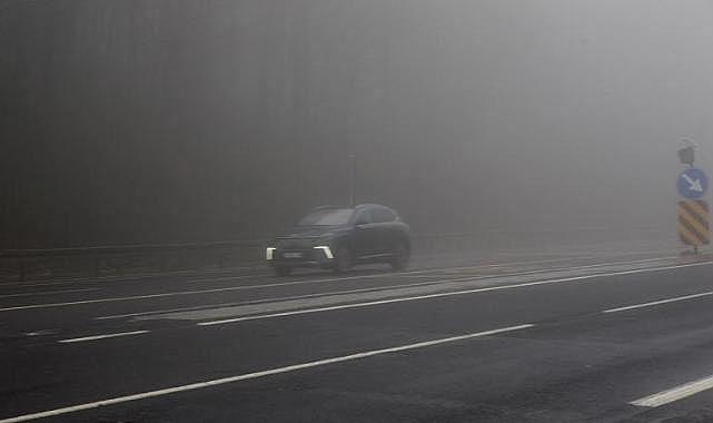 Bolu Dağı’nda yoğun sis: Görüş 30 metreye düştü