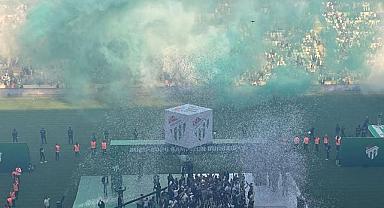 Bursa'da tarihi akşam, timsah 1. Lig'e geri döndü