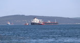 Çanakkale Boğazı çift yönlü transit geçişe kapatıldı