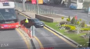 CHP Otobüsü Davasında Kısmi Beraat, 7 Ay Hapis Cezası