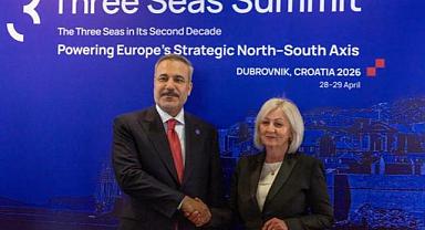 Dışişleri Bakanı Fidan, Bosna Hersek Bakanlar Konseyi Başkanı Kristo ile görüştü