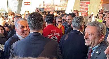 Galatasaray yönetimi, Fenerbahçe'ye zeytin dalı uzattı