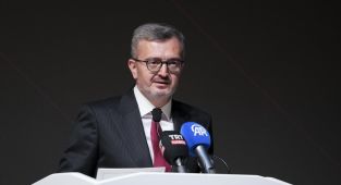 İletişim Başkanı Duran: Savaşlar artık yalnızca cephede değil zihinlerde, ekranlarda ve algılar üzerinden yürütülmektedir