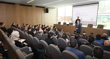 İnegöl Belediyesi'nden Personeline "Sağlıklı Dijital Yaşam Ve Ekran Kullanımı Yönetimi" Eğitimi