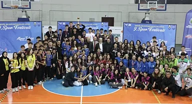 İnegöl'de puanlı atletizmde kupalar sahiplerini buldu