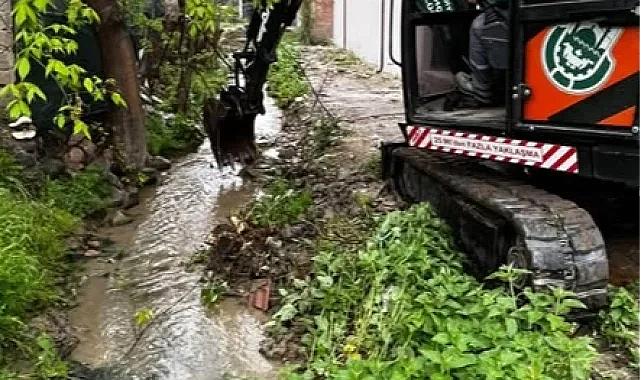 İnegöl'de sulama kanalı temizliği​​​​​​​