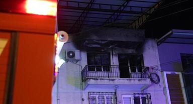 İzmir'de ev yangını: Baba hayatını kaybetti, oğlu ağır yaralı
