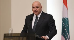 Lübnan Cumhurbaşkanı Avn: Ateşkes, müzakereler için ilk ve zorunlu adımdır