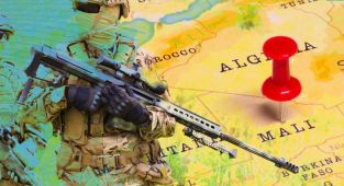 Mali Savunma Bakanı saldırıda öldü