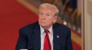 Trump: İran Hürmüz Boğazı'nı bir daha asla kapatmayacağını kabul etti