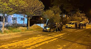 Uşak'ta ihbara giden polise ateş açıldı