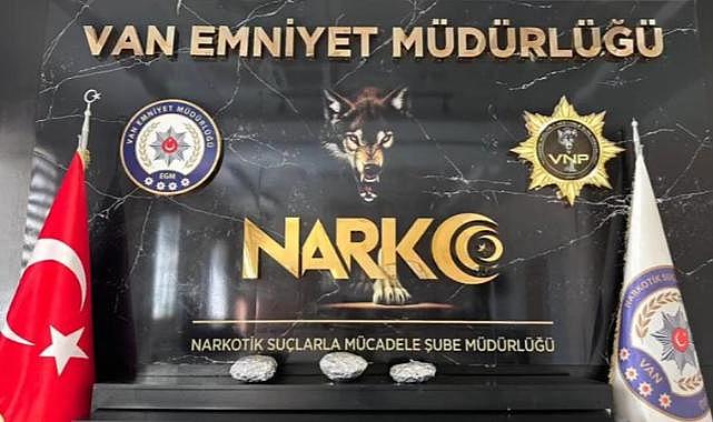 Van'da 4,7 kilogram sentetik uyuşturucu ele geçirildi
