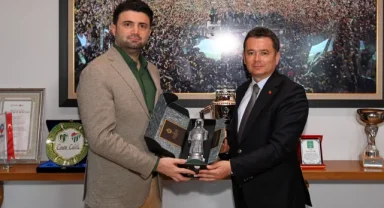 Başkan Erkan Aydın'dan Bursaspor'a tebrik ziyareti