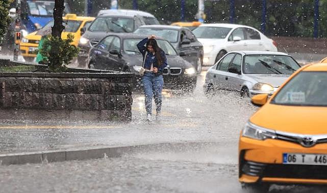 Bayramın ikinci günü 15 il için kuvvetli yağış uyarısı