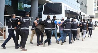 Bursa'da tefecilik ve yağma operasyonunda 11 kişi tutuklandı
