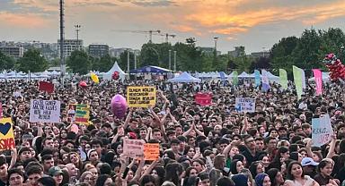 Bursalılar Oğuzhan Koç konserinde buluştu !