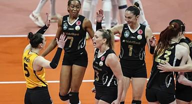 CEV finalinde şampiyon VakıfBank Kadın Voleybol Takımı