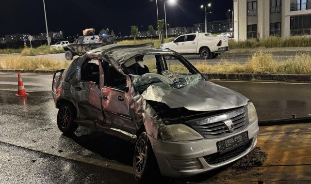 Diyarbakır'da feci kaza: 2 ölü, 5 yaralı