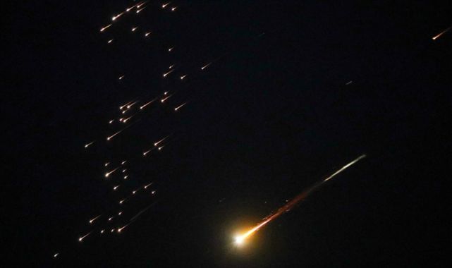 İran'dan ABD hava üssüne misilleme