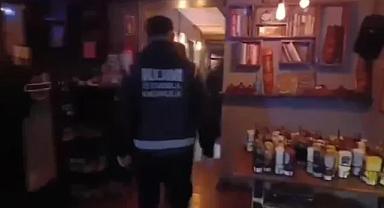 İstanbul'da mekanlara sahte içki operasyonu: 2 ton 350 litre ele geçirildi