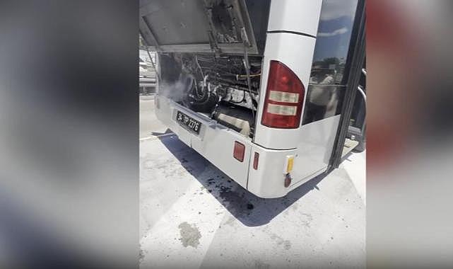 İstanbul'da metrobüste yangın çıktı