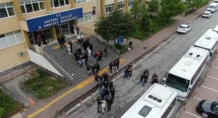Kayseri merkezli 19 ilde yasa dışı bahis operasyonu: 60 şüpheli tutuklandı