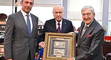 Koç Ailesi'nin Bahçeli'ye verdiği hediyenin değeri dudak uçuklatıyor
