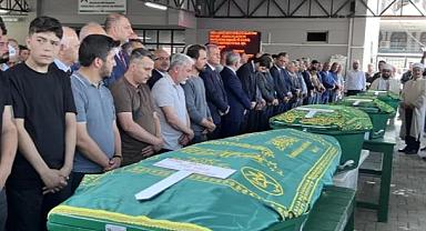 Mersin'de katledilen 5 kişi toprağa verildi! 