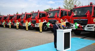Orman yangınlarıyla mücadelede yeni araçlar görev yerlerine uğurlandı