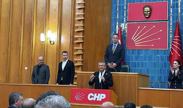 Özgür Özel, milletvekilleriyle kapalı grup toplantısı yaptı