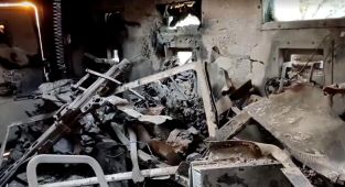 Pakistan'da düzenlenen intihar saldırısında 12 polis hayatını kaybetti