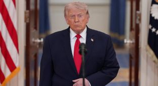 Politico: Trump yönetimi, Küba'ya yönelik askeri harekatı değerlendiriyor