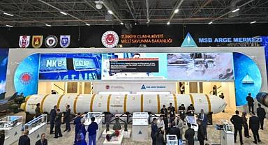 Türkiye'nin bugüne kadar ürettiği en büyük füze sahnede: YILDIRIMHAN