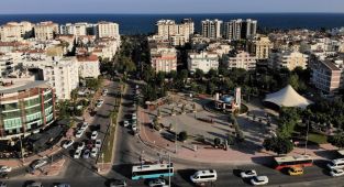 Antalya'da lüks sitedeki aidat krizi yargıya taşındı