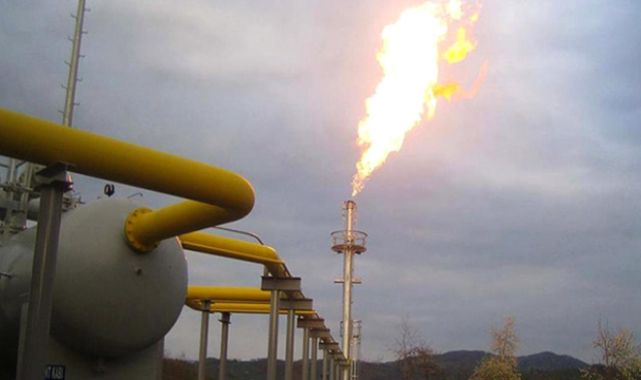 Azerbaycan'dan Türkiye'ye 33 milyar metreküp doğal gaz arzı için anlaşma imzalandı