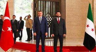 Bakan Çiftçi, Suriyeli mevkidaşı Hattab ile Şam'da görüştü