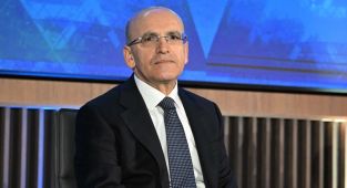 Bakan Şimşek: Enerjide dönüşümü hızlandırarak dayanıklılığımızı güçlendiriyoruz
