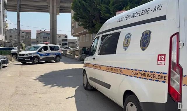 Bursa'da aralarında husumet bulunan ağabey ve kardeşi birbirini bıçakladı