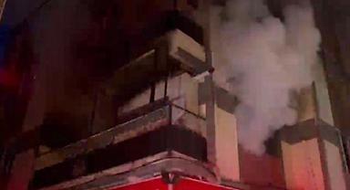 Bursa'da ev yangınında dumandan etkilenen 5 kişilik aile hastaneye kaldırıldı