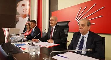 CHP'de Adnan Beker ve Ümit Dikbayır'a ihraç iddiası