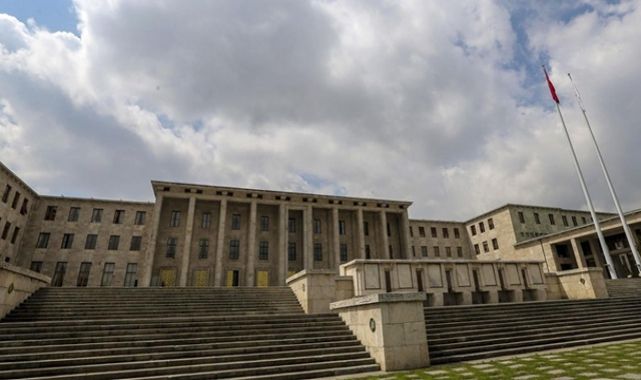 CHP grup toplantısına ziyaretçi kabul edilmeyecek