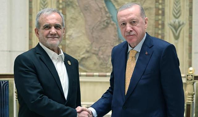 Cumhurbaşkanı Erdoğan, İran Cumhurbaşkanı Pezeşkiyan ile görüştü